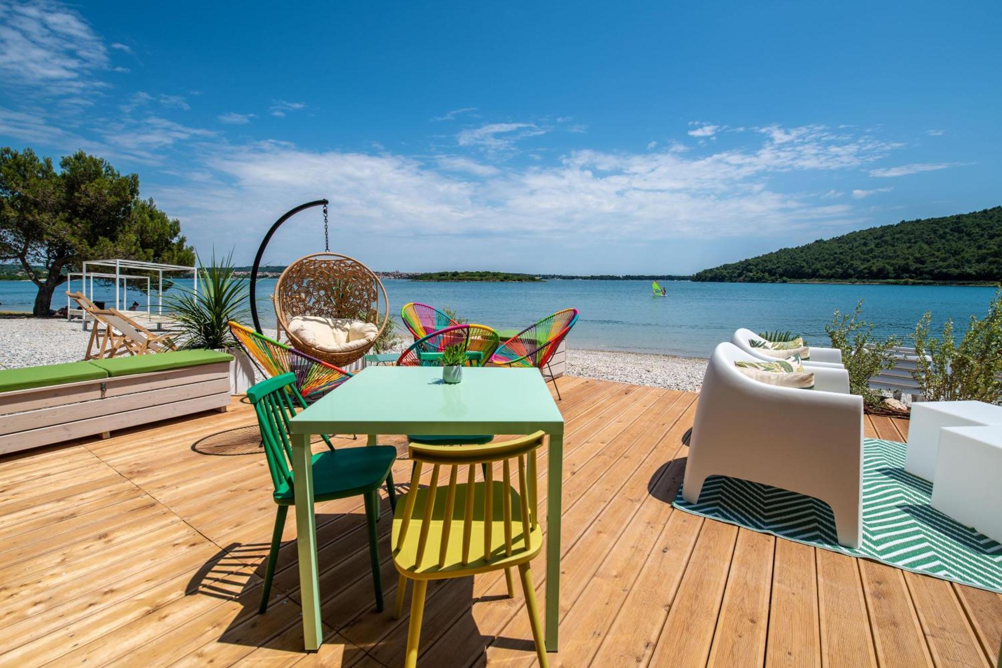 Hotel Arena One 99 Glamping Pomer Zewnętrze zdjęcie